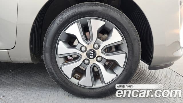 Kia The / новый New Morning Deluxe, 2016 все фото