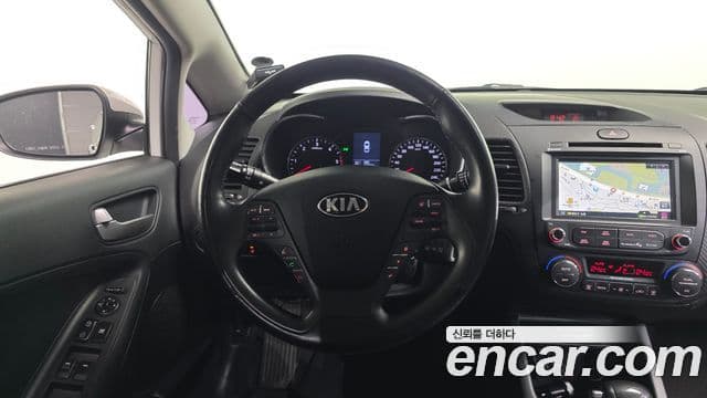 Kia K3 Luxury, 2015 13