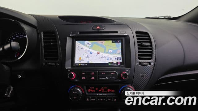 Kia K3 Luxury, 2015 14