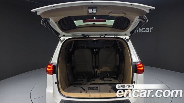 Kia The / новый New Carnival President, 2020 20