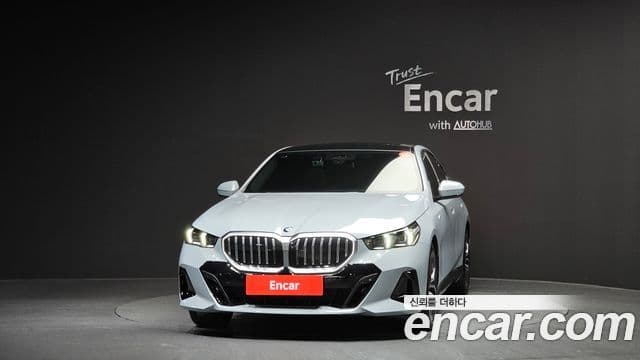 BMW 5시리즈 (G60) 520i M Sport, 2025 3