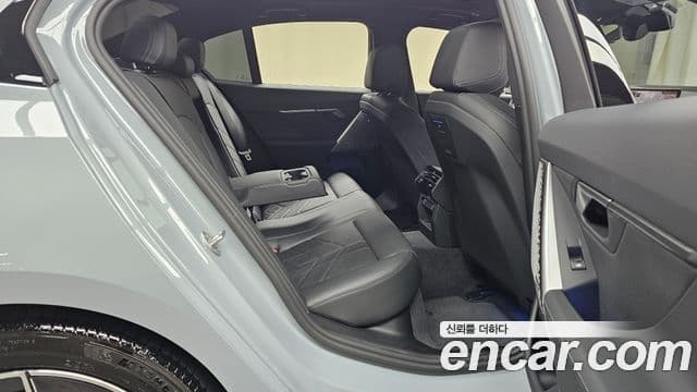 BMW 5시리즈 (G60) 520i M Sport, 2025 12