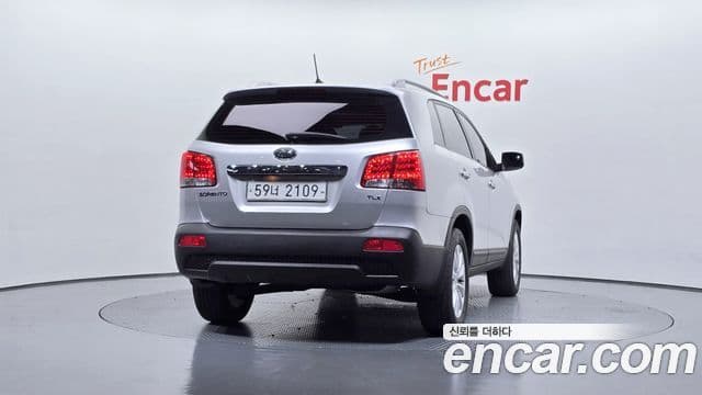 Kia Sorento R топовая версия, 2012 4