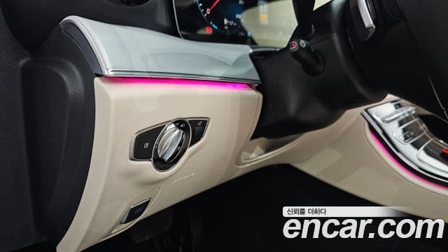 Mercedes-Benz E-класс W213 Avantgarde, 2021 16