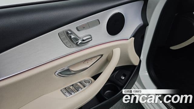 Mercedes-Benz E-класс W213 Avantgarde, 2021 19