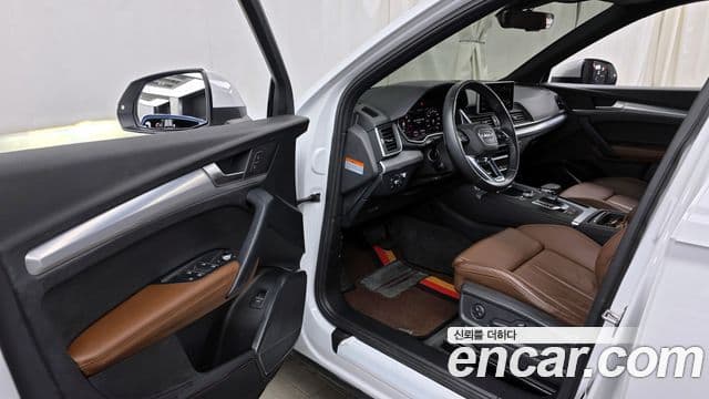 Audi Q5 (FY) Premium, 2020 10