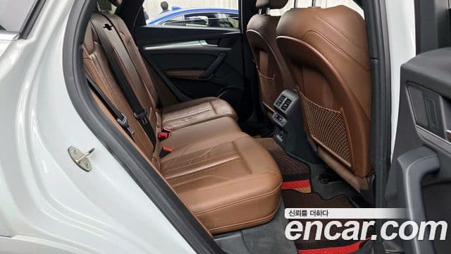 Audi Q5 (FY) Premium, 2020 12