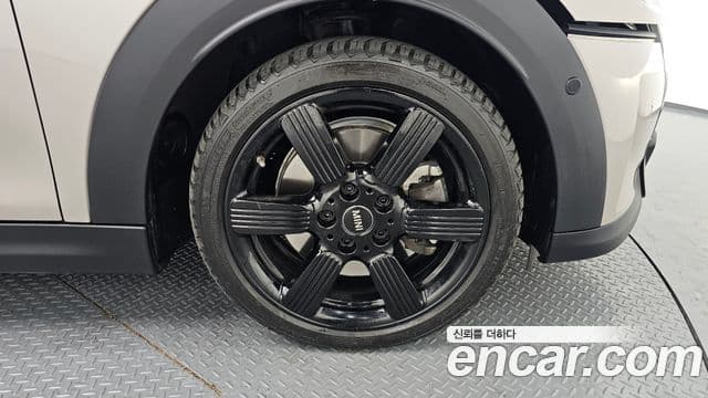 Mini Cooper S кабриолет 3세대, 2023 все фото