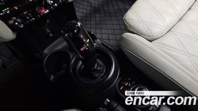 Mini Cooper S кабриолет 3세대, 2023 9