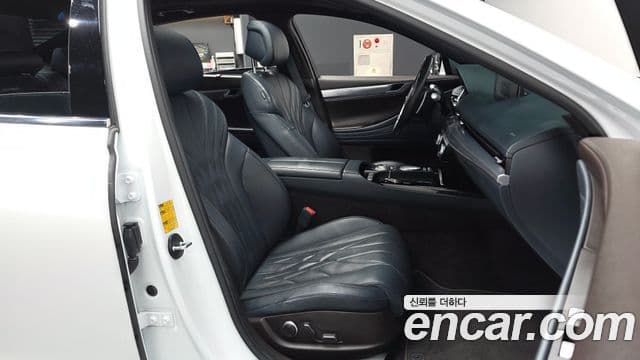 Genesis G80 (RG3) бензин 2.5 турбо AWD, 2021 11