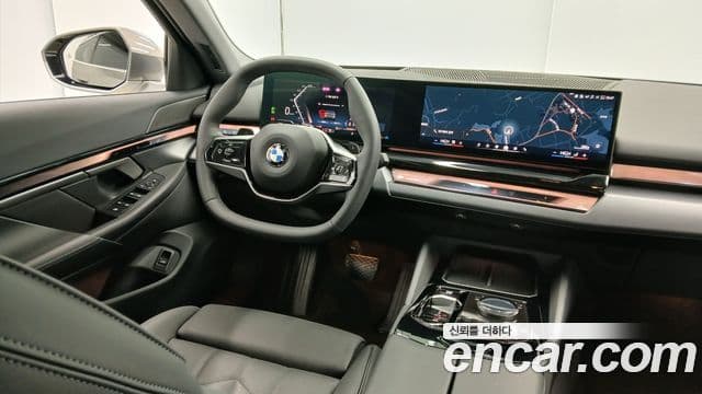 BMW 5시리즈 (G60), 2025 16