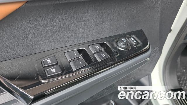 KG모빌리티(SsangYong) Torres T7, 2023 13