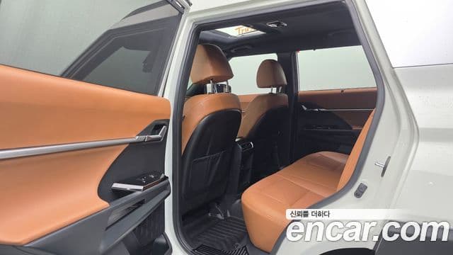 KG모빌리티(SsangYong) Torres T7, 2023 17