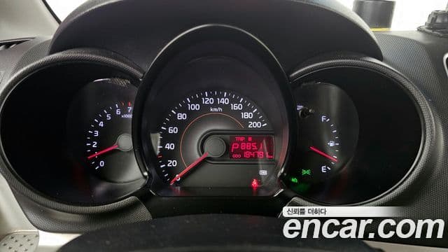 Kia Ray Special, 2013 8