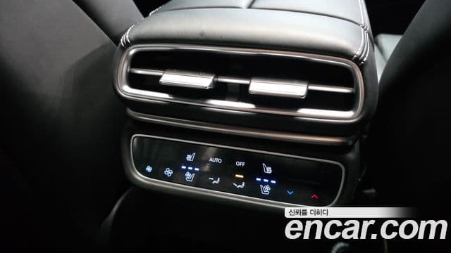 Genesis GV80 купе, 2024 19