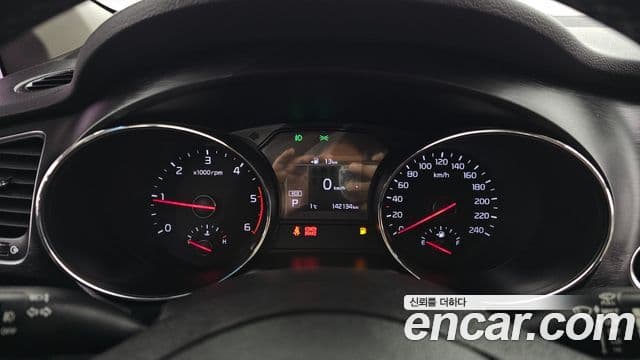 Kia The / новый New Carnival Luxury, 2019 8