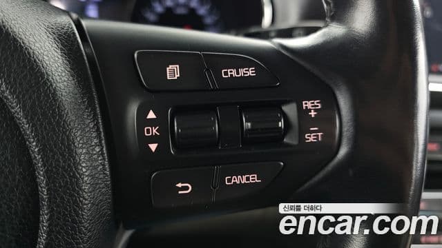 Kia The / новый New Carnival Luxury, 2019 17