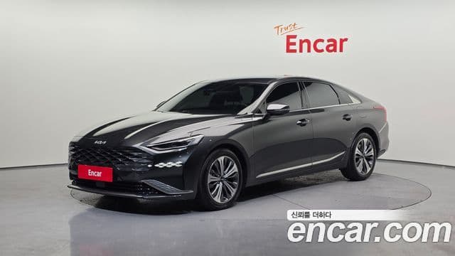 Kia K8 Signature, 2022 1