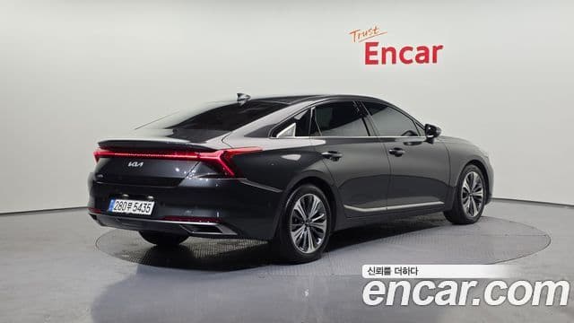 Kia K8 Signature, 2022 2