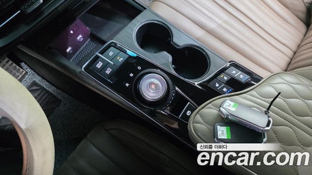 Kia K8 Signature, 2022 9