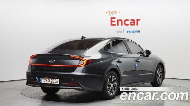 Hyundai Sonata гибрид (DN8) Modern, 2022 2