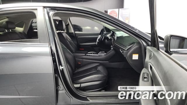 Hyundai Sonata гибрид (DN8) Modern, 2022 10