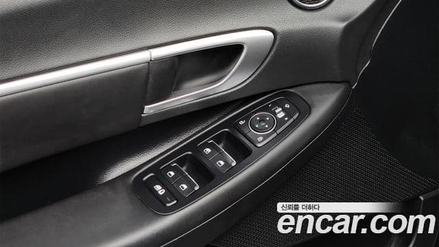 Hyundai Sonata гибрид (DN8) Modern, 2022 13