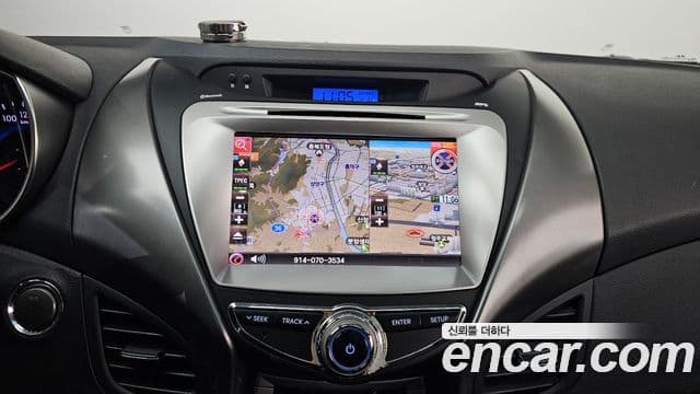 Hyundai Avante MD Premier, 2012 15