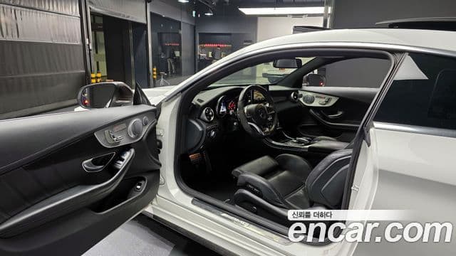 Mercedes-Benz C-класс W205 C63 S AMG купе, 2018 10