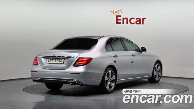 Mercedes-Benz E-класс W213 E300 Avantgarde Intelligent Drive, 2017 2