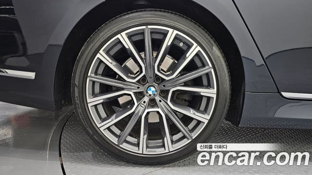 BMW 7시리즈 (G11) 740Li xDrive M Sport, 2022 все фото