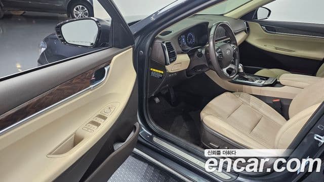 Hyundai Grandeur IG Modern, 2018 11