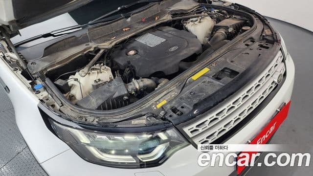 Land Rover Discovery 5 3.0 SD6 HSE, 2020 6