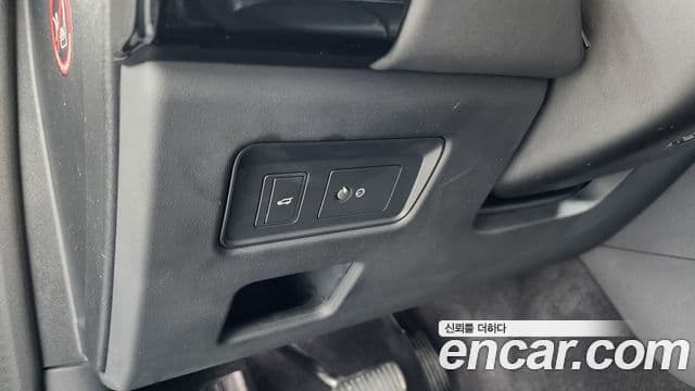 Land Rover Discovery 5 3.0 SD6 HSE, 2020 14