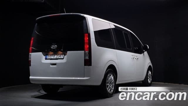 Hyundai Staria Modern, 2025 2