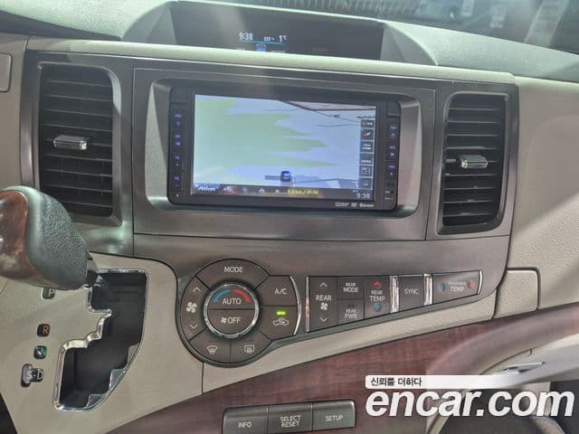 Toyota Sienna, 2014 13