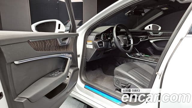 Audi A6 (C8) Premium, 2022 12