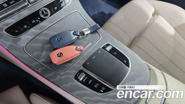 Mercedes-Benz E-класс W213 E450 4MATIC купе, 2021 17