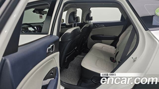 Kia Sportage 5세대 гибрид Signature Gravity 2WD, 2022 12