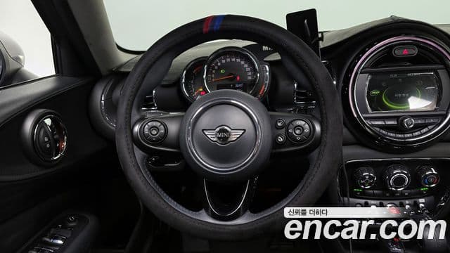 Mini Cooper 클럽맨 2세대, 2018 13