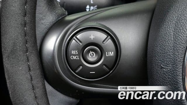 Mini Cooper 클럽맨 2세대, 2018 14