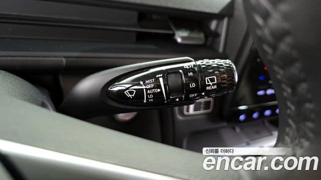 Hyundai Staria Modern, 2025 18