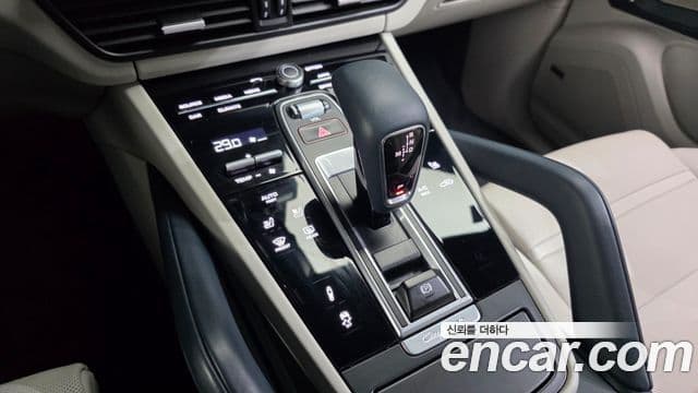 Porsche Cayenne (PO536) 3.0 купе, 2022 9