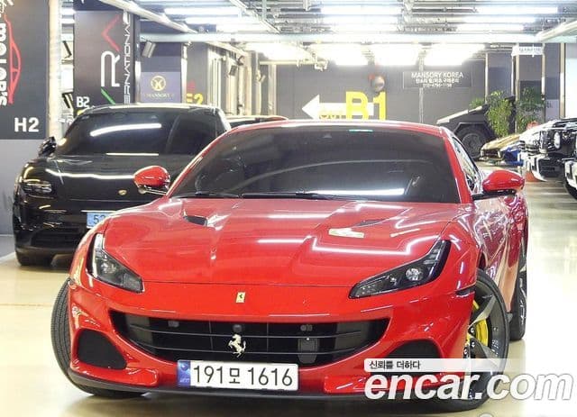 Ferrari 포르토피노 M 3.9 V8, 2023 1