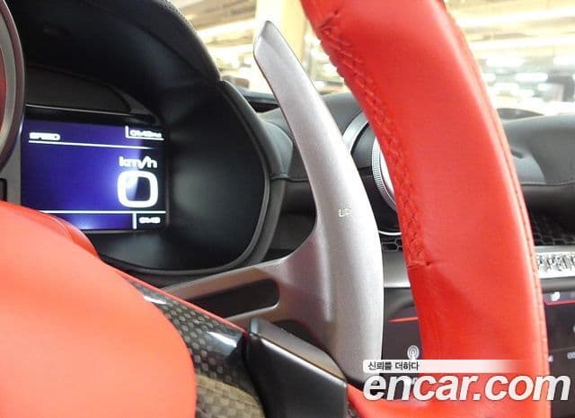 Ferrari 포르토피노 M 3.9 V8, 2023 13