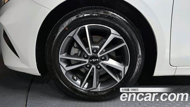 Kia The / новый New K3 2세대 Prestige, 2022 все фото