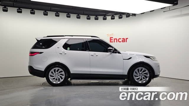 Land Rover Discovery 5 D250 S, 2025 6