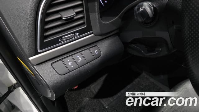 Hyundai Avante AD 1.6 GDI Value Plus, 2018 14