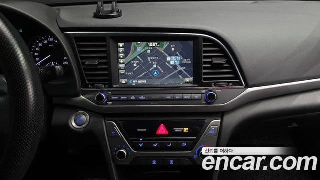 Hyundai Avante AD 1.6 GDI Value Plus, 2018 15