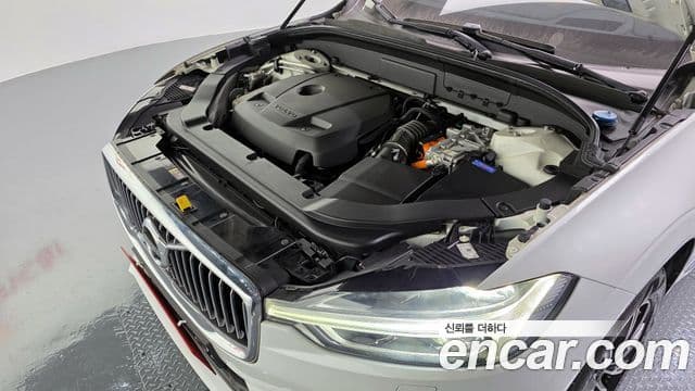 Volvo XC60 2세대 T8 Inscription, 2019 6